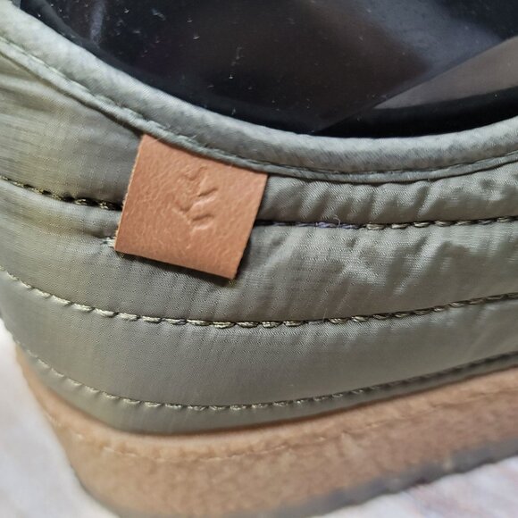 Cool Planet Womens Steve Madden Green Puffer Lounge Sneaker Shoes 8M - Picture 3 of 10